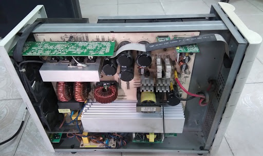 Sửa chữa UPS Santak tại Trà Vinh