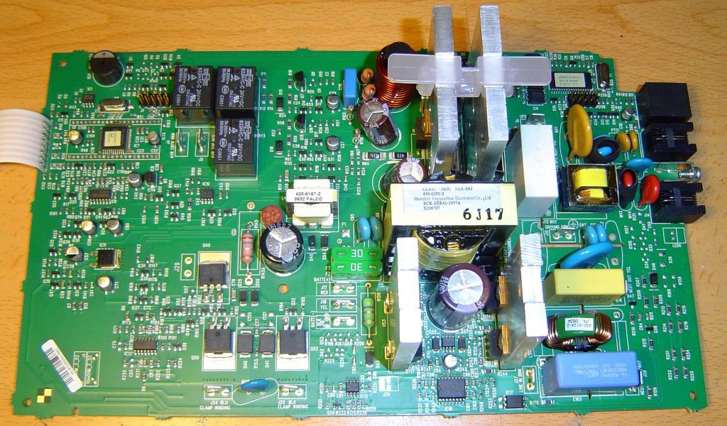 Sửa chữa UPS APC tại Cần Thơ
