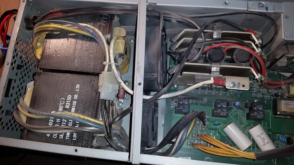 Sửa chữa UPS APC tại Hậu Giang